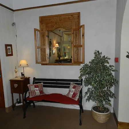 Du Mont Blanc Szálloda 2*