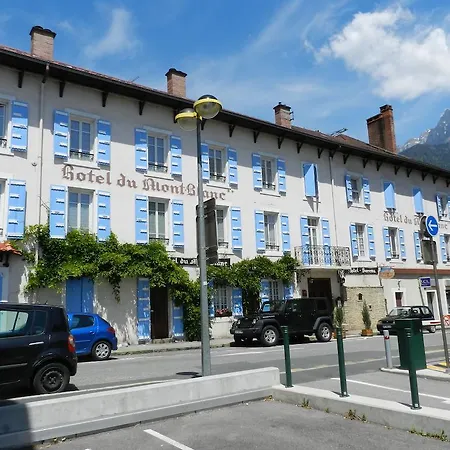Hotel Du Mont Blanc 2*